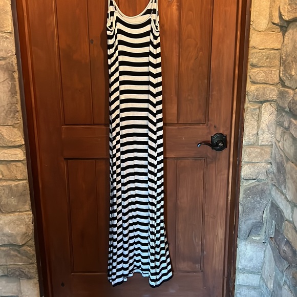 Volcom Maxi Dress - Picture 3 of 3